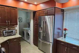 3441 51st Ave Cir W, Bradenton, FL 34210 - Photo 14