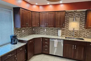 3441 51st Ave Cir W, Bradenton, FL 34210 - Photo 14