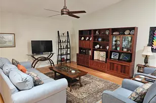 3441 51st Ave Cir W, Bradenton, FL 34210 - Photo 10