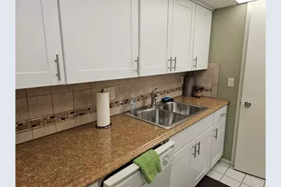 4119 61st Avenue Terrace W #303, Bradenton, FL 34210 - Photo 8