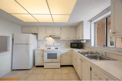4155 Heron Way #E-301, Bradenton, FL 34205 - Photo 4