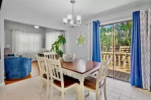 428 Siesta Dr, Sarasota, FL 34242 - Photo 18