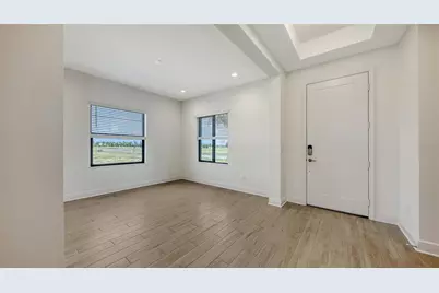 2234 Lady Palm Loop, Bradenton, FL 34212 - Photo 4