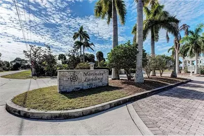 6811 Portside Lane, Englewood, FL 34223 - Photo 2
