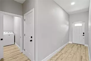 10181 Amicola St, Port Charlotte, FL 33981 - Photo 4