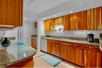 6500 Flotilla Drive #212, Holmes Beach, FL 34217 - Photo 6