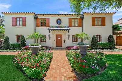 139 S Washington Drive, Sarasota, FL 34236 - Photo 2