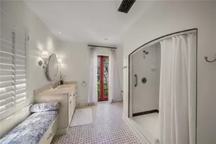 139 S Washington Dr, Sarasota, FL 34236 - Photo 40