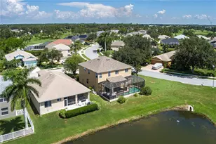 8999 Founders Cir, Palmetto, FL 34221 - Photo 40