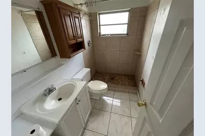 626 Chevy Chase Drive, Sarasota, FL 34243 - Photo 8