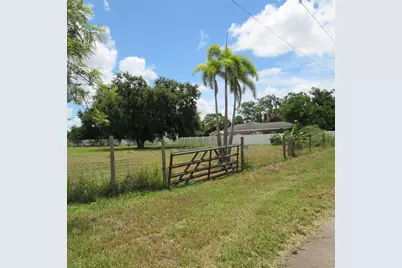 6725 Quonset Road, Bradenton, FL 34203 - Photo 2