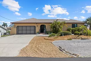 1018 Lee St, Englewood, FL 34224 - Photo 2