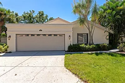 4494 Ascot Circle N, Sarasota, FL 34235 - Photo 2