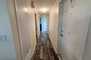 5700 Holiday Park Blvd, North Port, FL 34287 - Photo 6