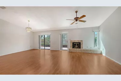 6675 Easton Drive, Sarasota, FL 34238 - Photo 8