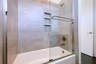 1347 Harbor Dr, Sarasota, FL 34239 - Photo 68