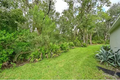 6442 Barberry Court, Lakewood Ranch, FL 34202 - Photo 28