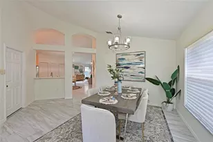 6442 Barberry Ct, Lakewood Ranch, FL 34202 - Photo 10