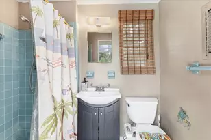 2104 S Tuttle Ave, Sarasota, FL 34239 - Photo 20