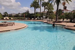 5761 Groundsel Cir, Sarasota, FL 34238 - Photo 30