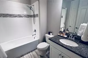 5761 Groundsel Cir, Sarasota, FL 34238 - Photo 20