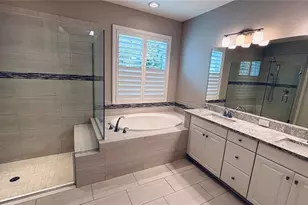 5761 Groundsel Cir, Sarasota, FL 34238 - Photo 18