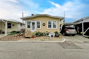 31 Seminole Dr, Bradenton, FL 34208 - Photo 2