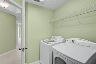 1257 Burgos Dr, Sarasota, FL 34238 - Photo 22