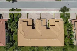 1257 Burgos Dr, Sarasota, FL 34238 - Photo 32