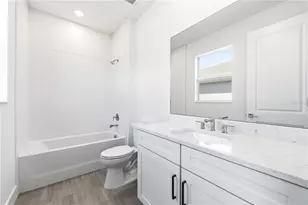 8065 Nevis Run, Bradenton, FL 34202 - Photo 32