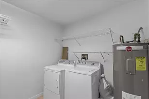 5289 Tivoli Ave, Sarasota, FL 34235 - Photo 36