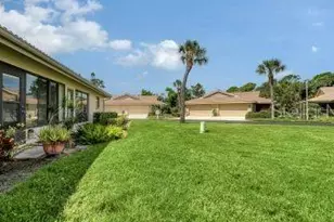 7170 Wood Creek Dr, Sarasota, FL 34231 - Photo 28