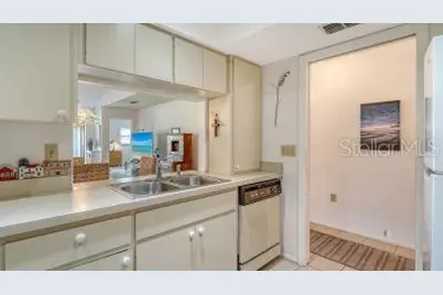 7170 Wood Creek Drive #40, Sarasota, FL 34231 - Photo 12