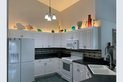 2602 Edgewater Court, Palmetto, FL 34221 - Photo 14