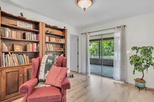 331 Burke Rd, Venice, FL 34293 - Photo 8