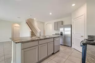 12732 Lateral Root Dr, Sarasota, FL 34238 - Photo 14