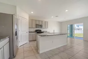 12732 Lateral Root Dr, Sarasota, FL 34238 - Photo 8