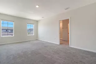 12732 Lateral Root Dr, Sarasota, FL 34238 - Photo 24