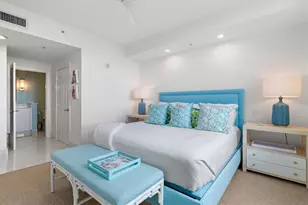 800 N Tamiami Trl, Sarasota, FL 34236 - Photo 30