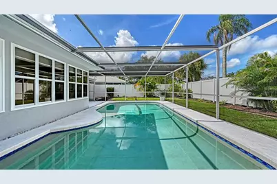 2852 Captiva Drive, Sarasota, FL 34231 - Photo 30