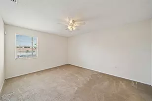 3779 59th Ave W, Bradenton, FL 34210 - Photo 16