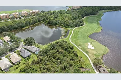 6505 Oakland Hills Drive, Lakewood Ranch, FL 34202 - Photo 2