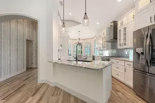 6505 Oakland Hills Dr, Lakewood Ranch, FL 34202 - Photo 6