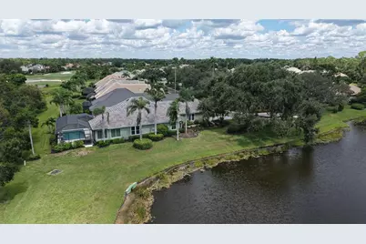 6505 Oakland Hills Drive, Lakewood Ranch, FL 34202 - Photo 34