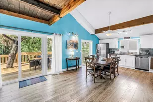 156 Siesta Dr, Sarasota, FL 34242 - Photo 18