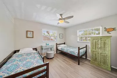 795 Plymouth Street, Sarasota, FL 34242 - Photo 24