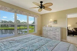 7251 W Country Club Dr N, Sarasota, FL 34243 - Photo 32