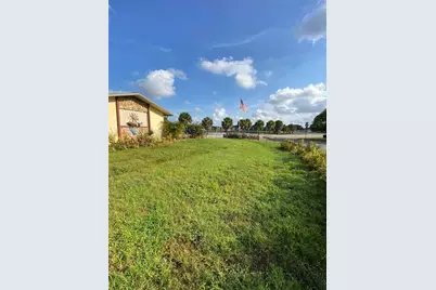 10401 Alice M Court, Port Richey, FL 34668 - Photo 6