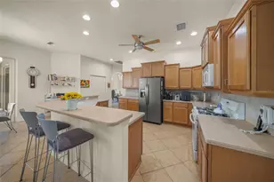 2748 Harvest Dr, Sarasota, FL 34240 - Photo 10