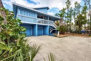 4114 Roberts Point Cir, Sarasota, FL 34242 - Photo 42